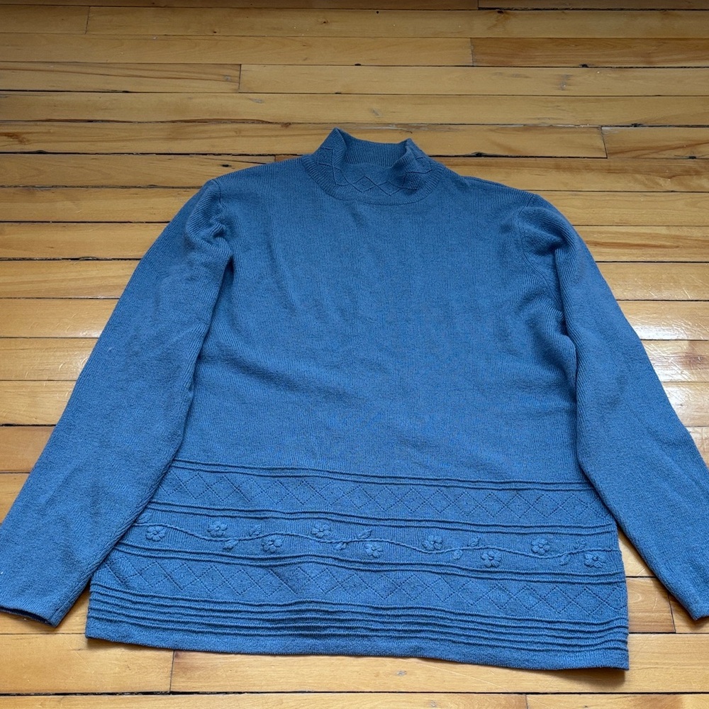 Vintage Elegant Blue Turtleneck Sweater